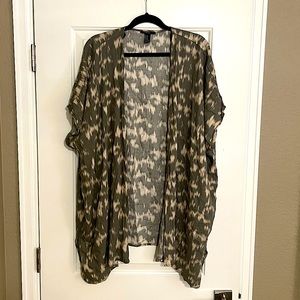 F21 Green & tan kimono